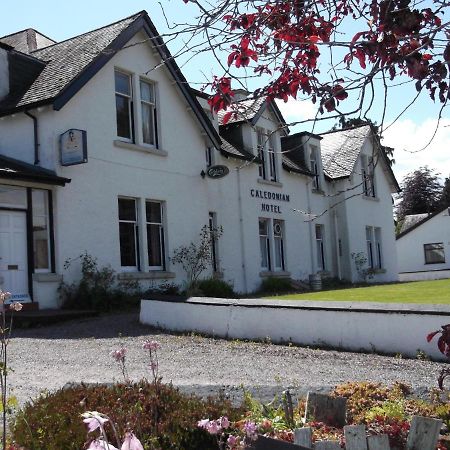 Caledonian Hotel Fort Augustus Exterior photo